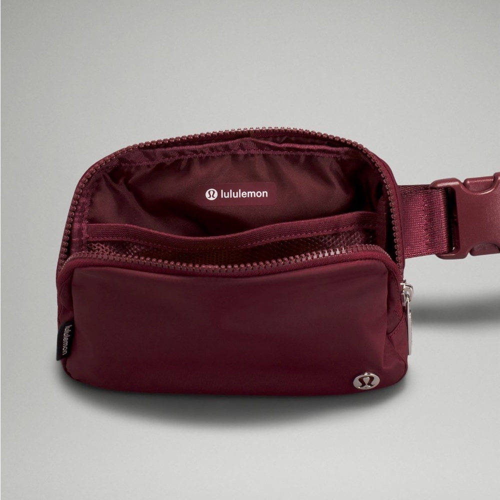 ✨Sold✨Lululemon • Everywhere Belt Bag - Picture 11 of 11